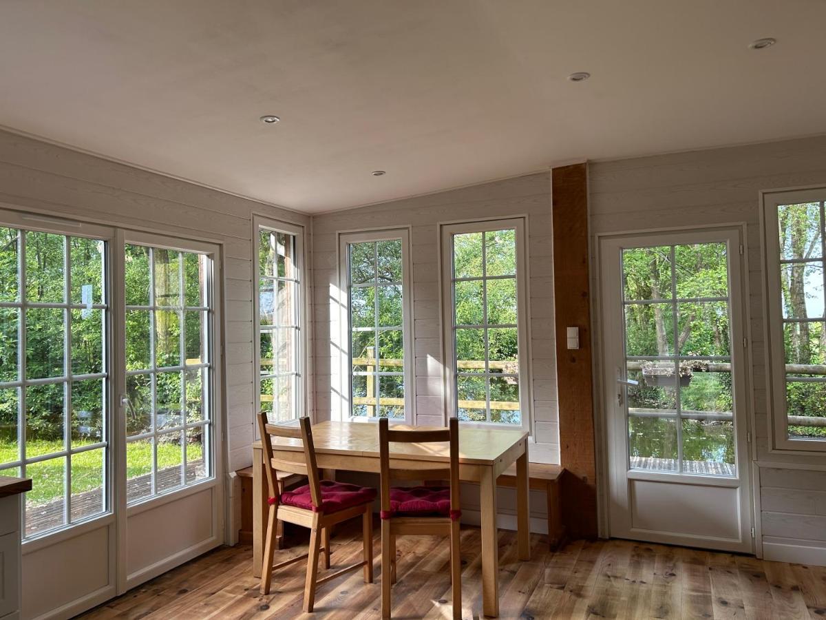 La Maison De L'Etang Manerbe 외부 사진